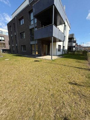 Moderne Erdgeschosswohnung in Peine mit Terrasse und eigenem Gartenanteil