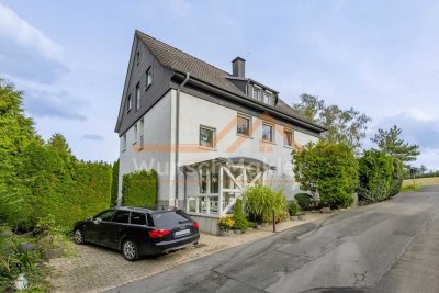 Wohnen Im Grünen:  Gepflegtes 3 Fam. Haus als Mehrgenerationenhaus oder als Kapitalanlage