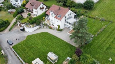 Reserviert! Exklusives Wohnen in traumhafter Waldrandlage - stilvolles Anwesen mit besonderem Flair