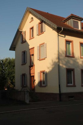 Frisch renovierte 3-Zimmer-Wohnung mit EBK und Parkplatz in Lahr/Dinglingen