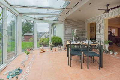 Bungalow mit Souterrain in bester Wohnlage nähe Wald und Zentrum