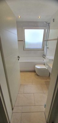 Neu sanierte 2 Raum Wohnung mit großem Balkon in Gladbeck Mitte zu vermieten