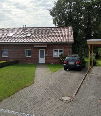 Gepflegte DHH mit 4,5 Zimmern und Garten in Friedeburg