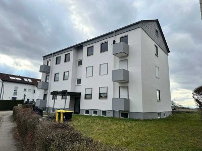 Sonnige 3-Zimmerwohnung mit normalen Innenausstattung mit Einbauküche in 71404 Korb