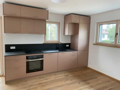 Exklusive 2-Zimmer-Wohnung mit EBK in München - 53,29 qm