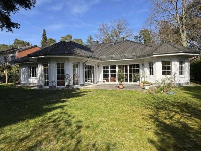 Stilvoller und lichtdurchfluteter  Bungalow in  Berlin-Schlachtensee