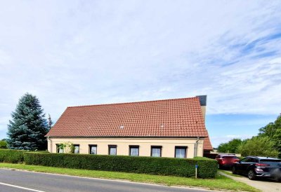 Interessantes Anwesen mit gutem Bahnanschluss nach Berlin