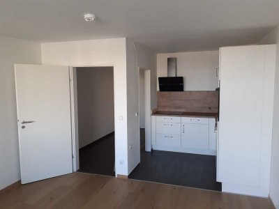 Moderne 1-Zimmer-Wohnung mit Balkon und Einbauküche