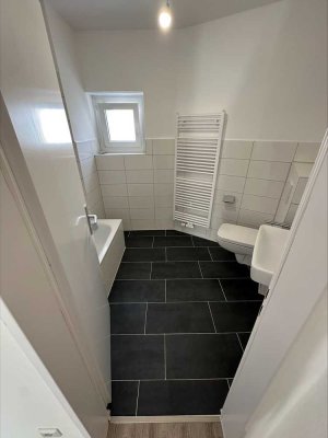 Mit Balkon! Frisch sanierte 3-Zimmer-Wohnung im grünen Gauting