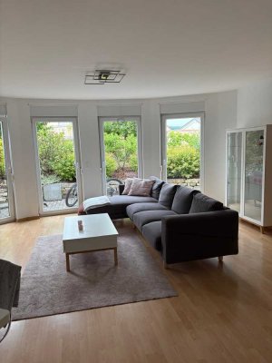 Schöne Einliegerwohnung mit großer Terrasse