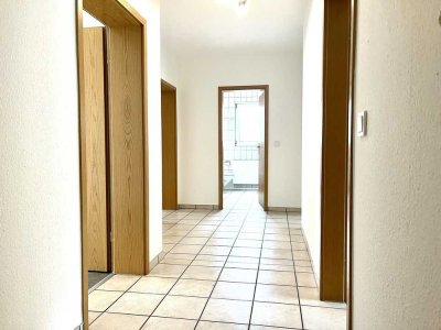 Helle 3 ZKB frisch renovierte Wohnung