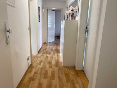 Schöne 4 Zimmer Wohnung im ruhigen Dingolfing