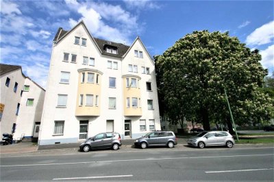 2-Zi. Wohnung. im 2.OG im gepfl. Haus zu vermieten