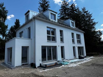 Doppelhaushälfte in ruhiger Lage am Waldtruderinger Forst