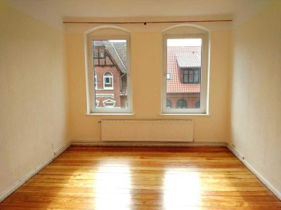 Altbau 3,5 Zimmer mit Balkon