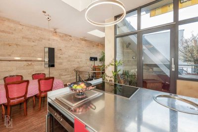 Wunderschöne DG-Maisonette mit Terrasse und Aufzug direkt in die Wohnung in Toplage Prenzlauer Berg