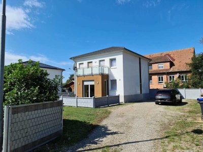 Wohnen in Buggingen – Haus mit großem Garten und viel Potenzial