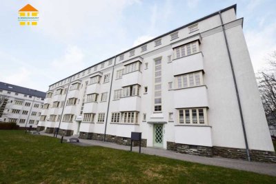*Moderne 2-Raum-Wohnung mit Einbauküche & Balkon im Heimgarten: Eigennutz möglich*