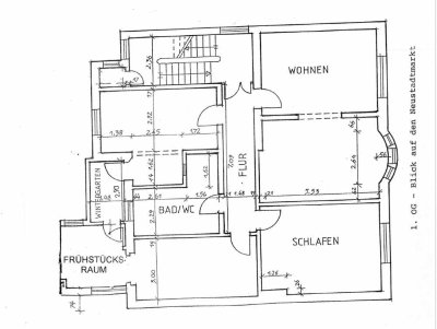 Schöne 140 m² Altbauwohnung mit Blick auf den Neustadtmarkt