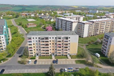 Singlewohnung mit Fahrstuhl+Möbliert + Balkon + Einbauküche!