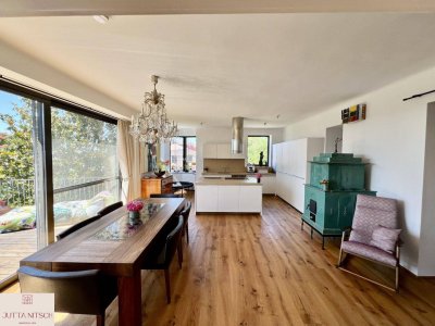 Exquisites Terrassenhaus in Eisenstadt, teilbares Grundstück – Ihr neues Zuhause mit Traumgarten, Naturpool und Weitblick!