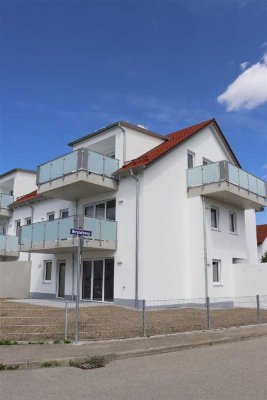 Moderne, helle  3 ZKB-Gartenwohnung inkl. Souterrainbereich in Schwabmünchen!