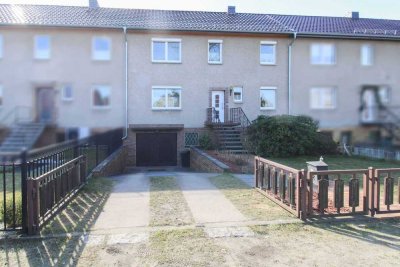 Willkommen zuhause: Bezugsfähiges 4-Zi.-Reihenmittelhaus mit neu angelegtem Garten