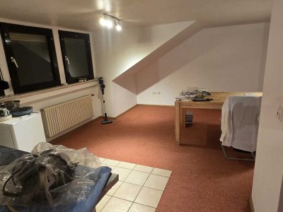 Helle DG-Single-Wohnung in Schiefbahn