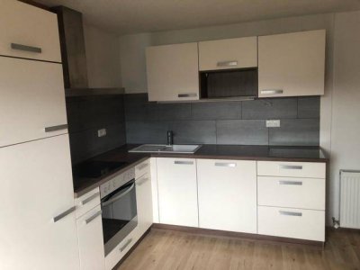 Dachgeschosswohnung mit 4 Zimmern und Balkon ab Juli in Fuegen