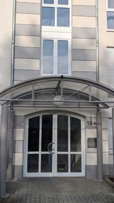 Nur mit Wohnberechtigungsschein Stufe II oder III - Schöne 2-ZKB mit Terrasse nähe Uniklinik