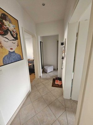 Stilvolle 3-Zimmer-Wohnung mit Terrasse und Garten