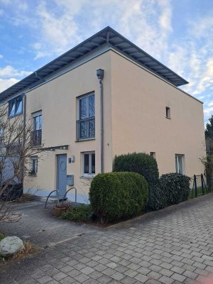 Reihenendhaus-Feeling in München-Allach, PROVISIONSFREI