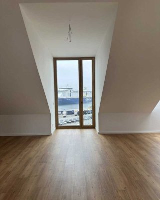 Sanierte Maisonette-Wohnung in der Kieler Altstadt mit Blick auf die Förde