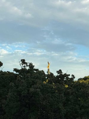 ILIEV IMMOBILIEN:  Charmante und möblierte 2-Zimmer-Dachterrassenwohnung in LEHEL