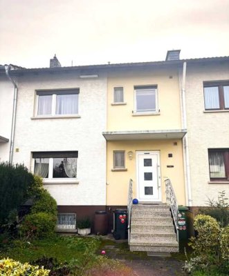 *Hainburg* Gemütliches Zuhause, top Lage, Reihenmittelhaus mit Garage