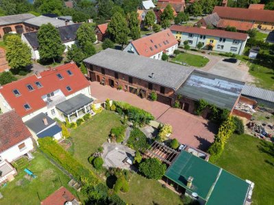 Großzügigkeit mit Substanz – Historischer Zwei-Seiten-Hof in gepflegtem Top-Zustand