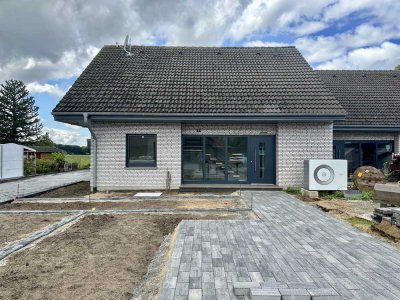 Kernsaniertes Einfamilienhaus mit Gartenparadies in ruhiger Lage – Rarität!