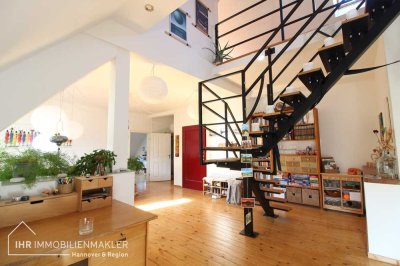 Moderne und geräumige Maisonette-Wohnung mit Balkon am Jahnplatz