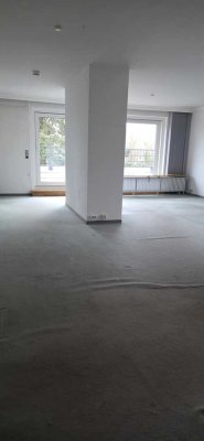 PENTHOUSE mit 100 m² Dachterrasse - SCHWACHHAUSEN - perfekt für Eigennutzer & Anleger