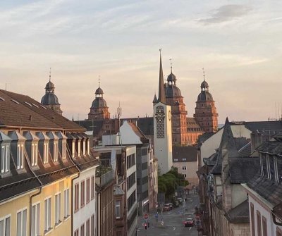 Penthouse-Wohnung mit Dachterrasse und Schlossblick