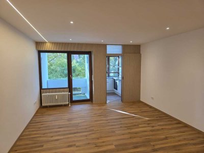 Sanierte 1-ZW mit Balkon im Frauenland/Keesburg nähe Hubland-Uni!