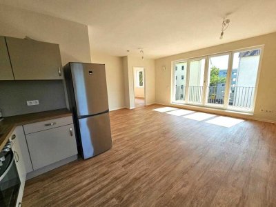 Helle 3-Zimmer-Wohnung im Neubau: 2 Balkone, 2 Bäder, EBK