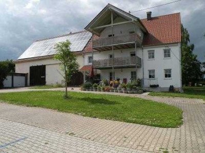 Schöne 5-Zimmer-Wohnung, großer Balkon, optional Garten,  Garage