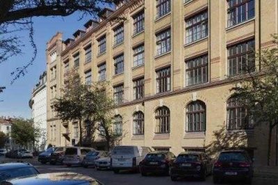 Traumhafte Wohnung in der ehemaligen Kunstdruckanstalt Dr. Trenkler - Co