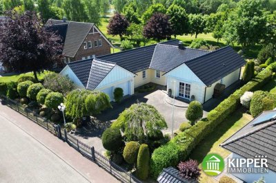 Top-Lage
Traumhaftes Grundstück mit charmantem Bungalow, 
direkt am Golfplatz Bissenmoor