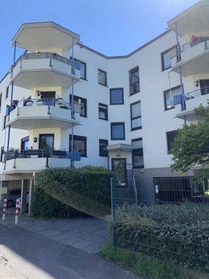 Exklusive 1,5-Raum-Wohnung mit Einbauküche in Bornheim
