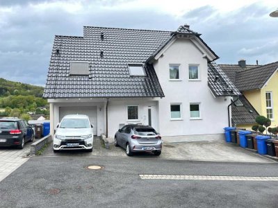 Lichtdurchflutete 3-Zimmer-Wohnung mit Süd-Balkon und Spessartblick – sofort bezugsfrei!