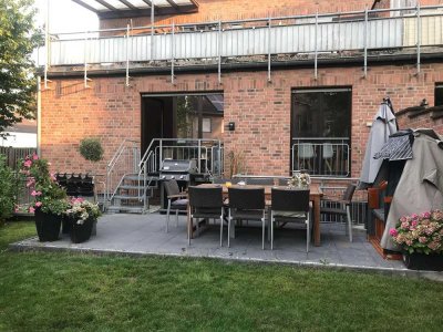 *Provisionsfrei* Großzügige 4 Zimmer Eigentumswohnung mit eigenem Garten in Mönchengladbach