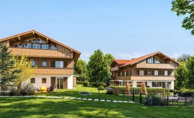 Exklusive Landhaus-Garten-Wohnung in Schliersee-Neuhaus mit Südwest-Terrasse / Bezugsfertig in 2024