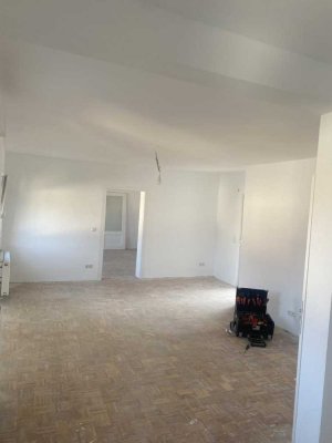 4x Zimmerwohnung alles neu